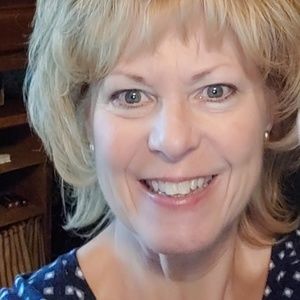 Meet your Posher, Cindy